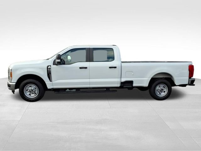 Certified 2023 Ford F250 XL w/ XL Chrome Package image 3