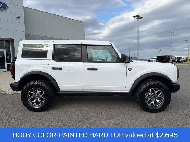 Certified 2025 Ford Bronco Badlands AWD/4WD image 3