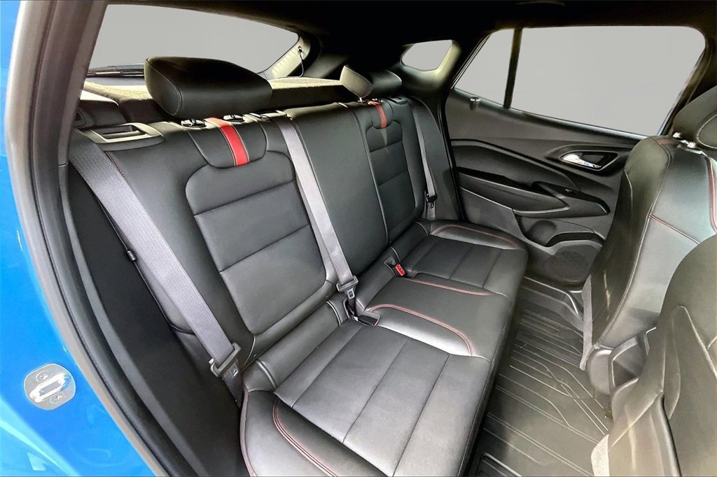 Used 2024 Chevrolet Trax RS w/ Driver Confidence Package image 27