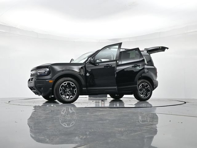 Certified 2025 Ford Bronco Sport Outer Banks w/ Outer Banks Tech Package+ AWD/4WD image 52