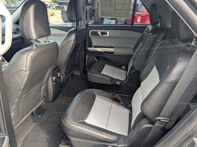 Certified 2023 Ford Explorer XLT w/ Equipment Group 202A AWD/4WD image 15