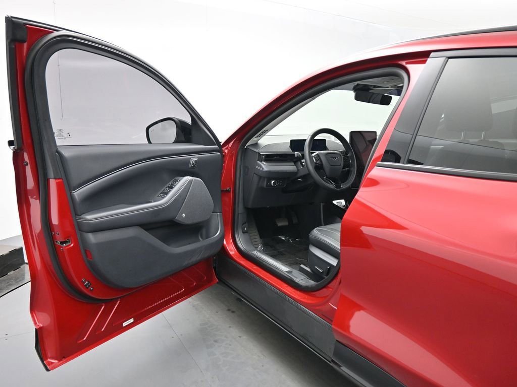 Certified 2021 Ford Mustang Mach-E Premium image 9