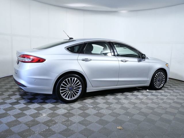 Certified 2018 Ford Fusion SE w/ Fusion SE Technology Package image 4