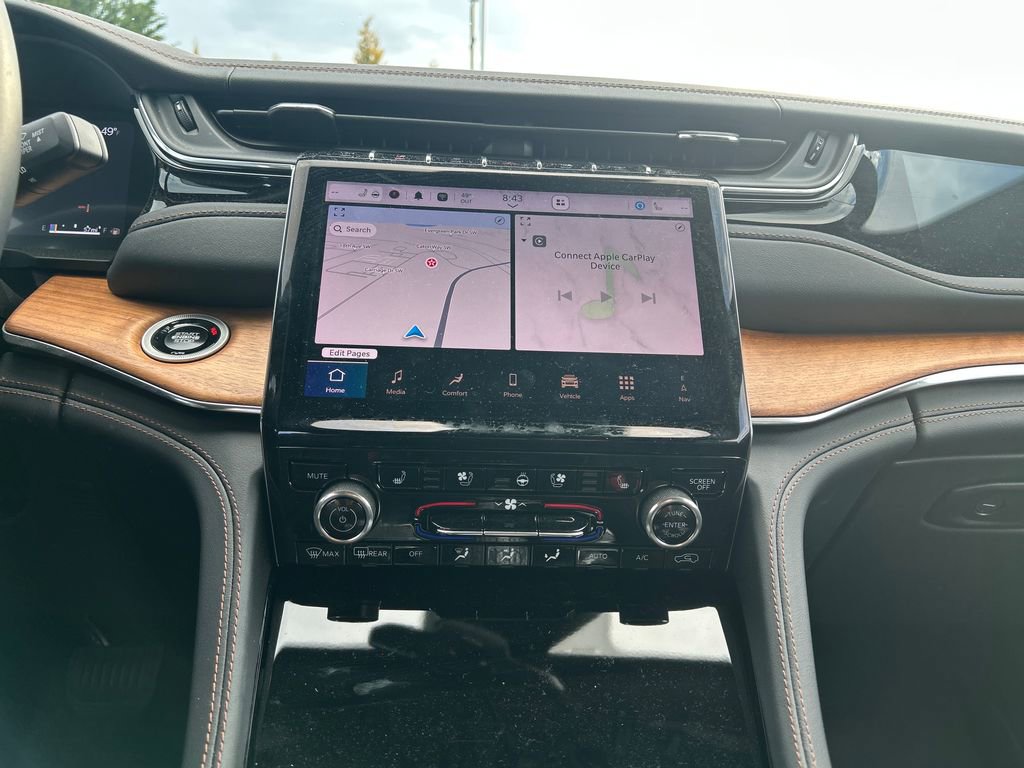 Used 2024 Jeep Grand Cherokee L Summit image 26