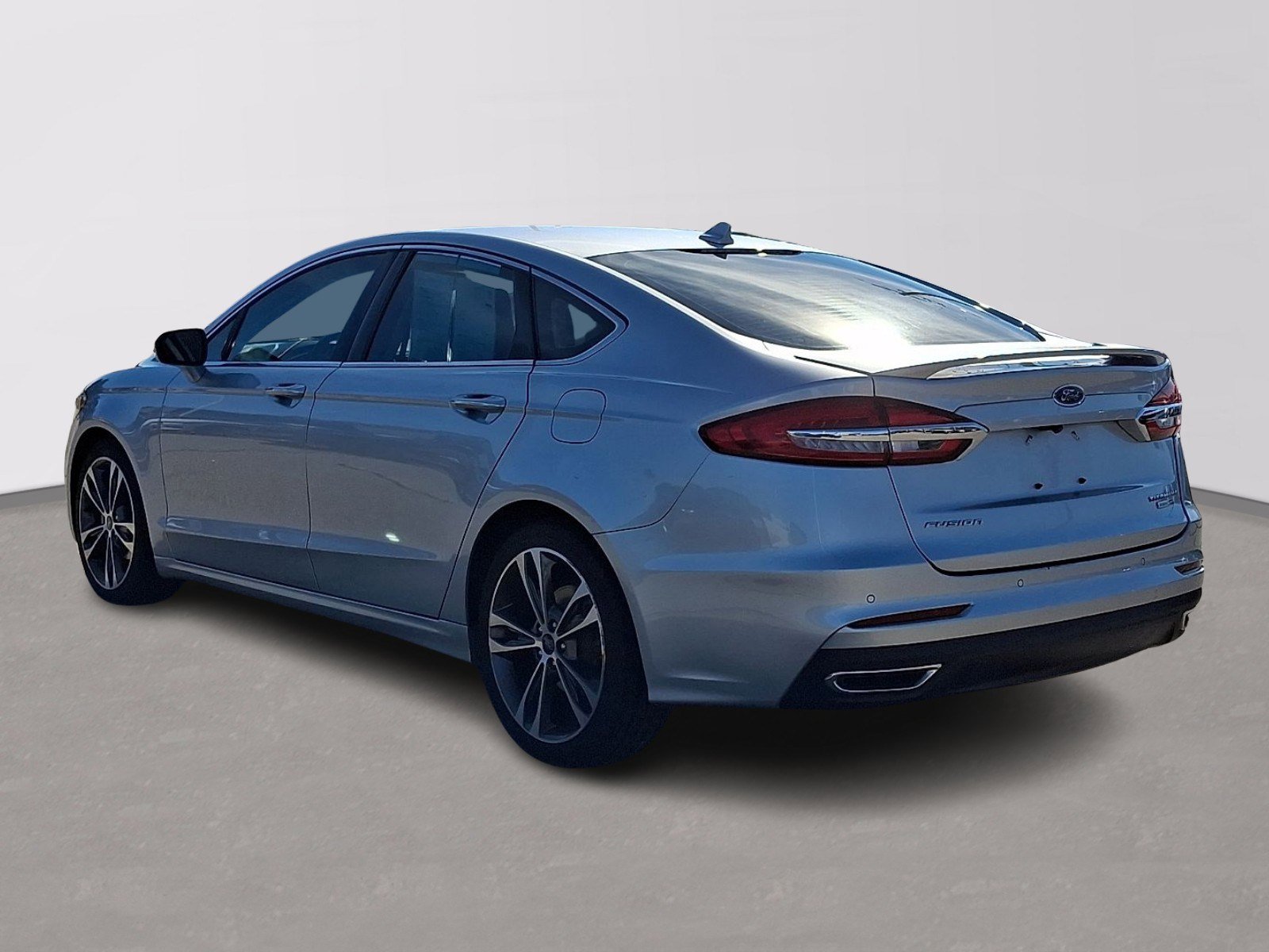 Certified 2019 Ford Fusion Titanium image 4