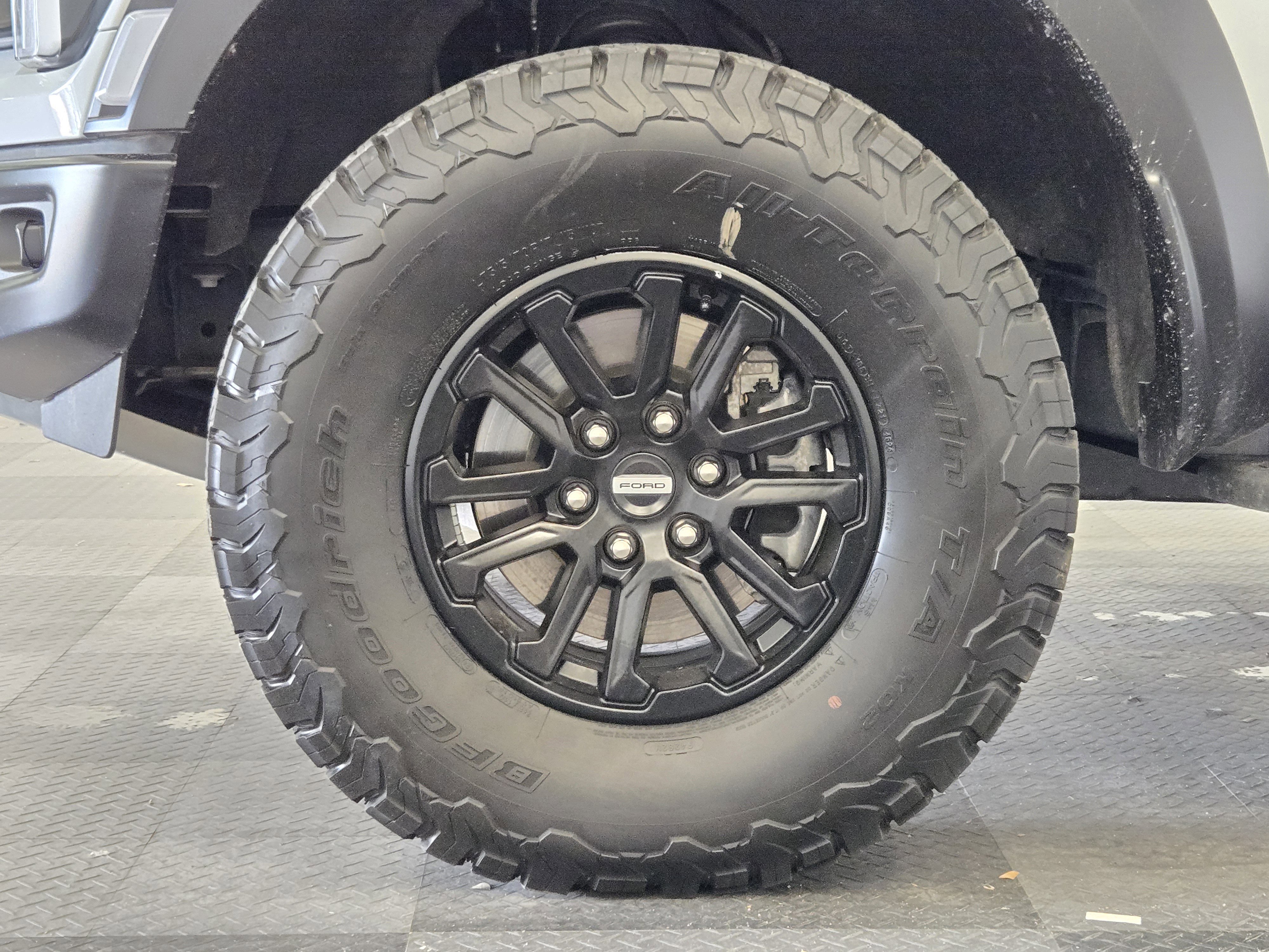 Certified 2025 Ford F150 Raptor AWD/4WD image 10
