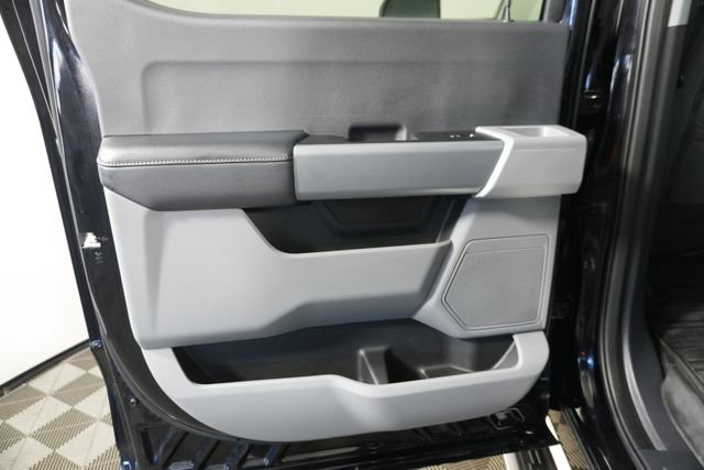 Certified 2024 Ford F350 XLT w/ 360-Degree Camera Package image 22