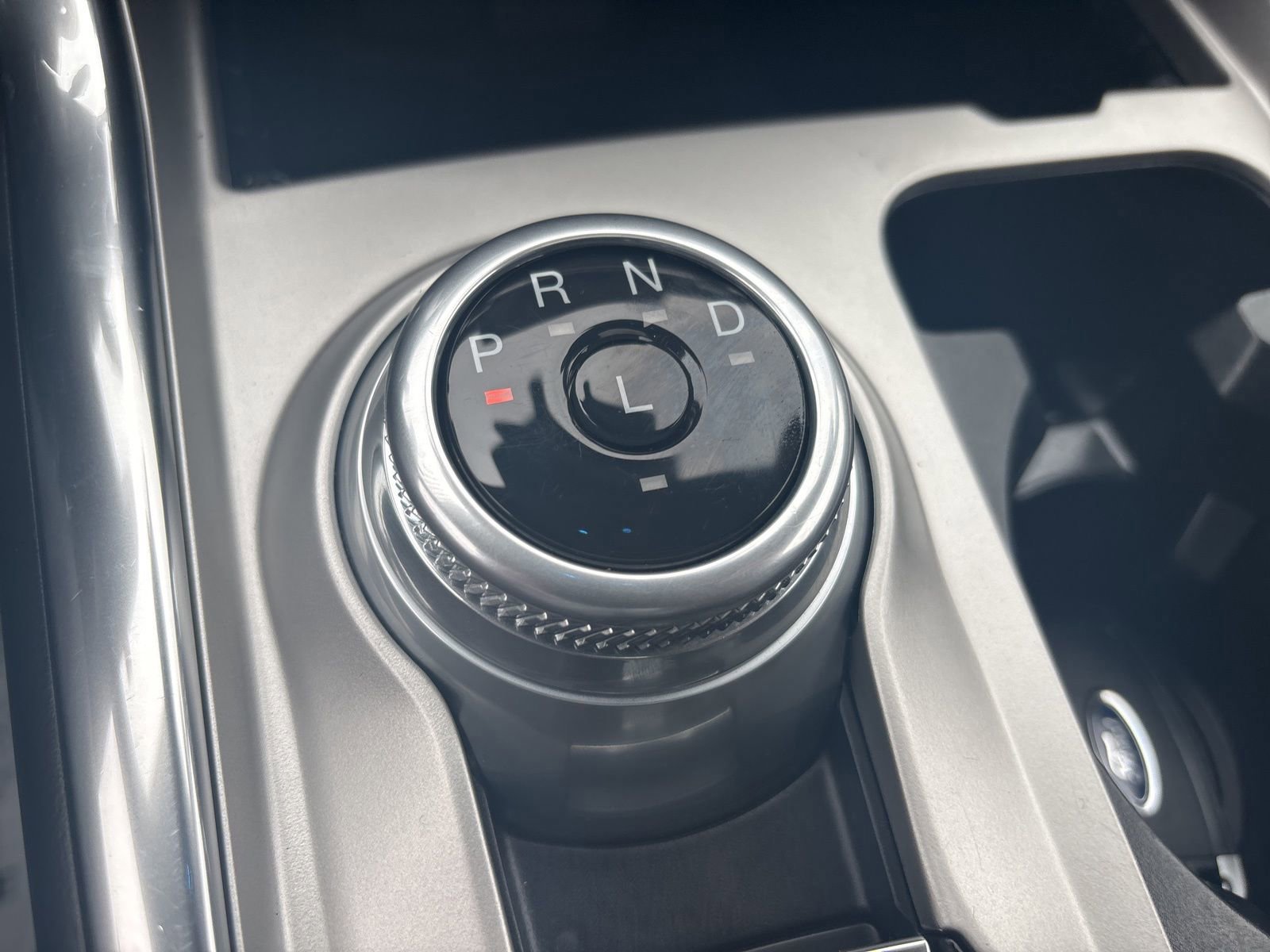 Certified 2022 Ford Explorer XLT w/ Equipment Group 202A image 24