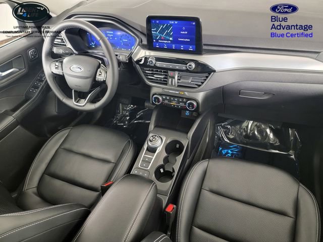 Certified 2022 Ford Escape Titanium w/ Class II Trailer Tow Package image 34