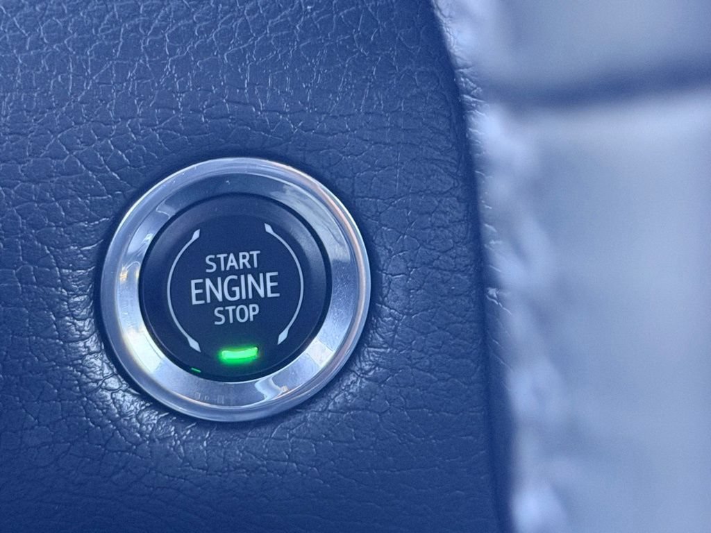 Used 2023 GMC Yukon Denali w/ Max Trailering Package AWD/4WD image 30