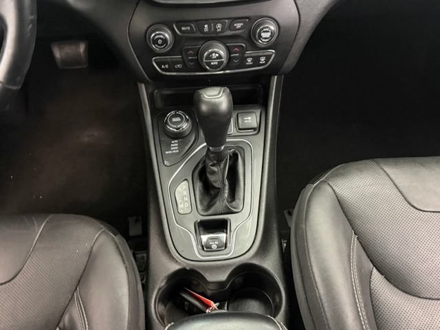 Used 2021 Jeep Cherokee Latitude Lux 80th Anniv w/ Quick Order Package 26U 80TH AWD/4WD image 25