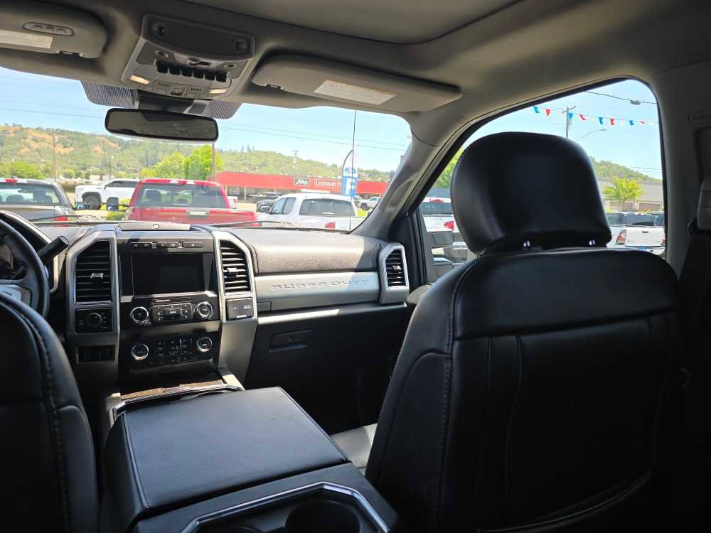 Certified 2020 Ford F350 Lariat w/ Lariat Ultimate Package AWD/4WD image 14