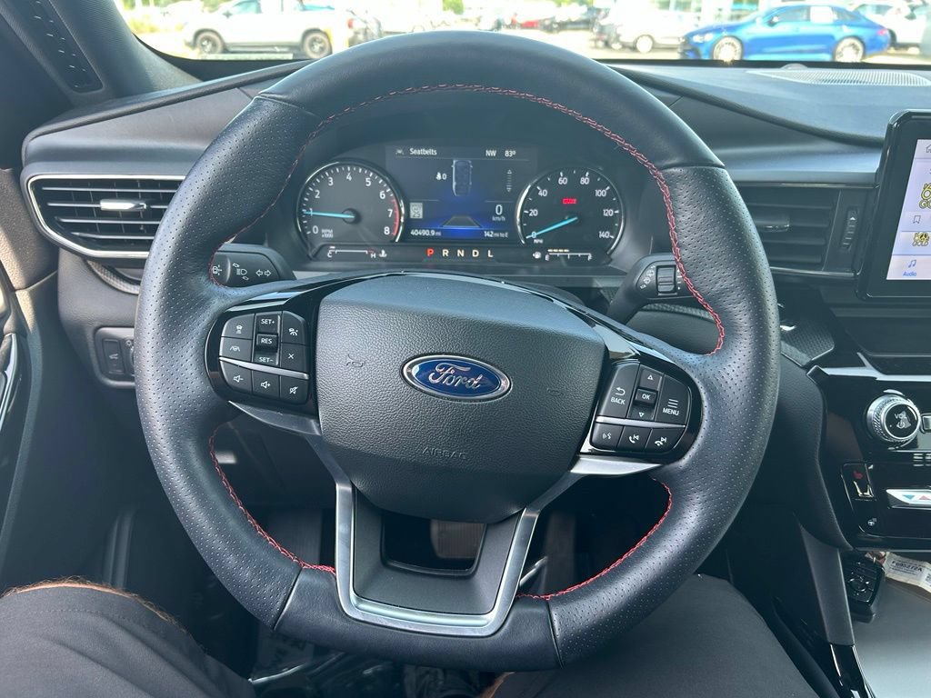 Certified 2022 Ford Explorer ST-Line w/ Class IV Trailer Tow Package AWD/4WD image 21