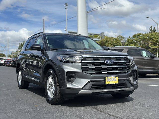 Certified 2025 Ford Explorer Active AWD/4WD image 47