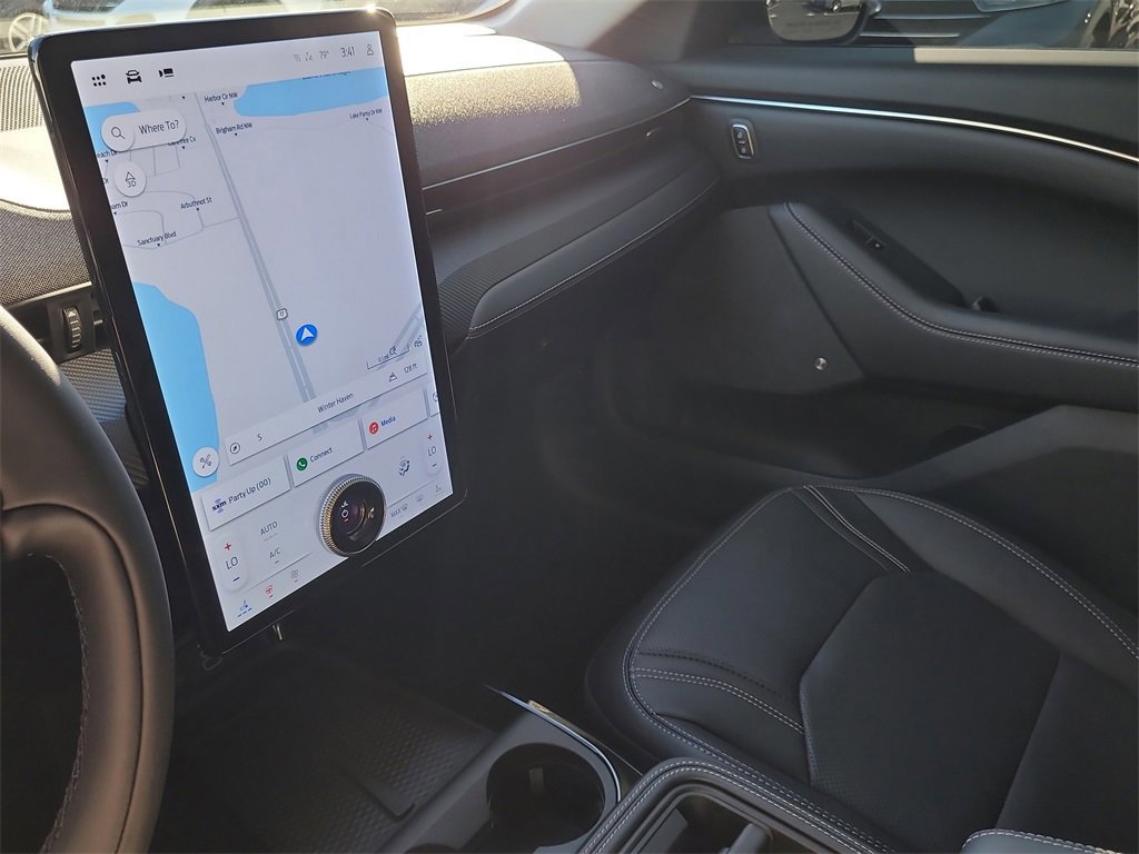 Certified 2025 Ford Mustang Mach-E Premium image 17