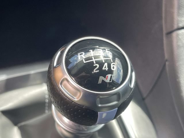 Used 2022 Hyundai Veloster N FWD image 34