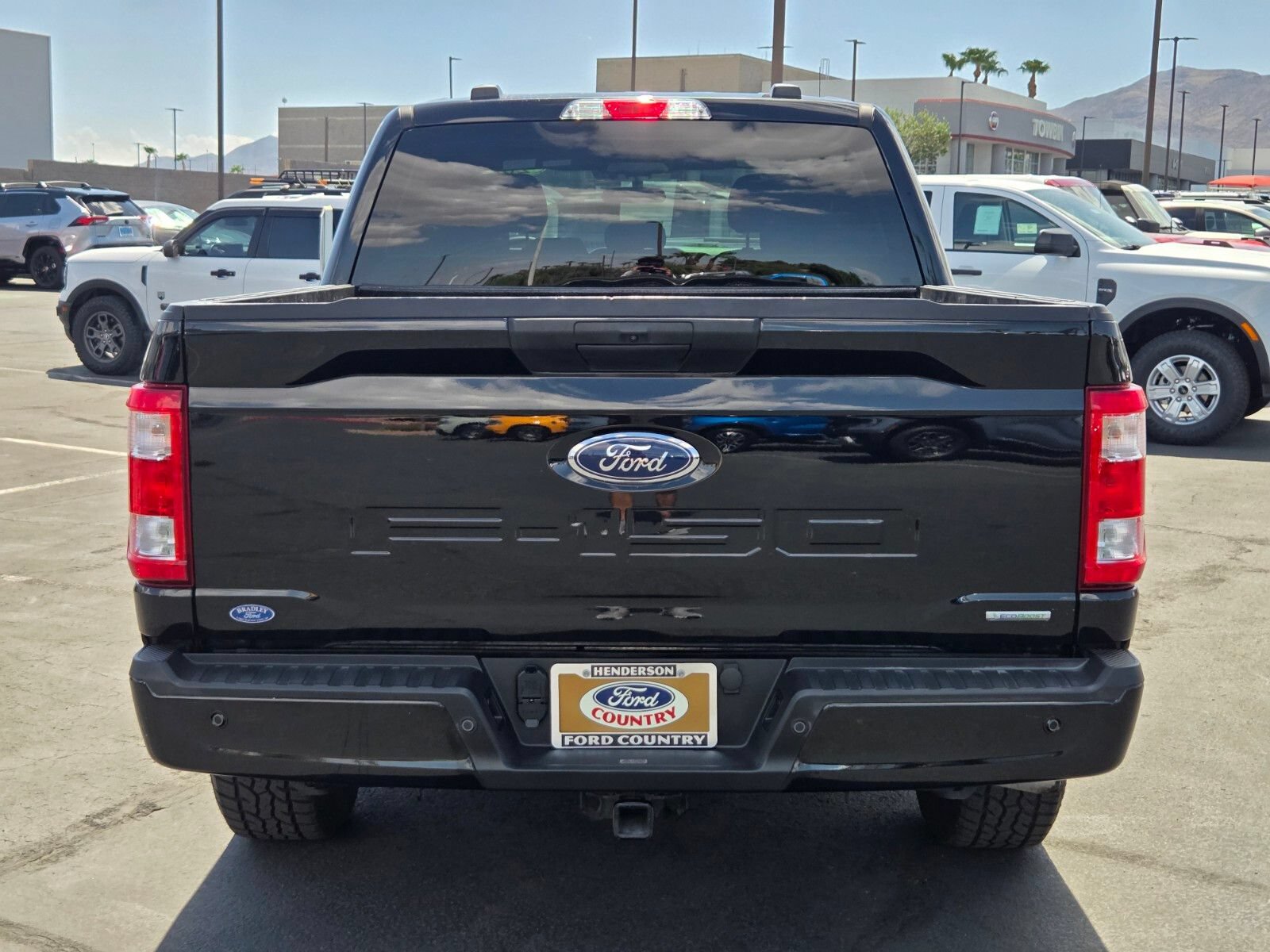 Certified 2021 Ford F150 XL w/ STX Appearance Package RWD image 5