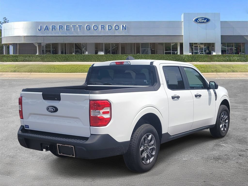 Certified 2025 Ford Maverick XLT FWD image 4