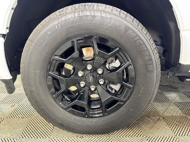 Certified 2025 Ford F150 Lightning XLT AWD/4WD image 13