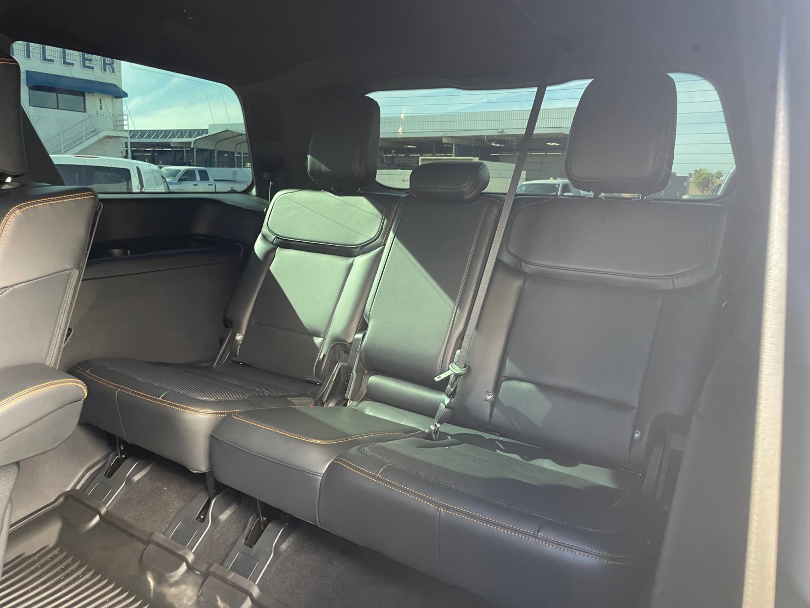 Certified 2025 Ford Expedition Tremor AWD/4WD image 27
