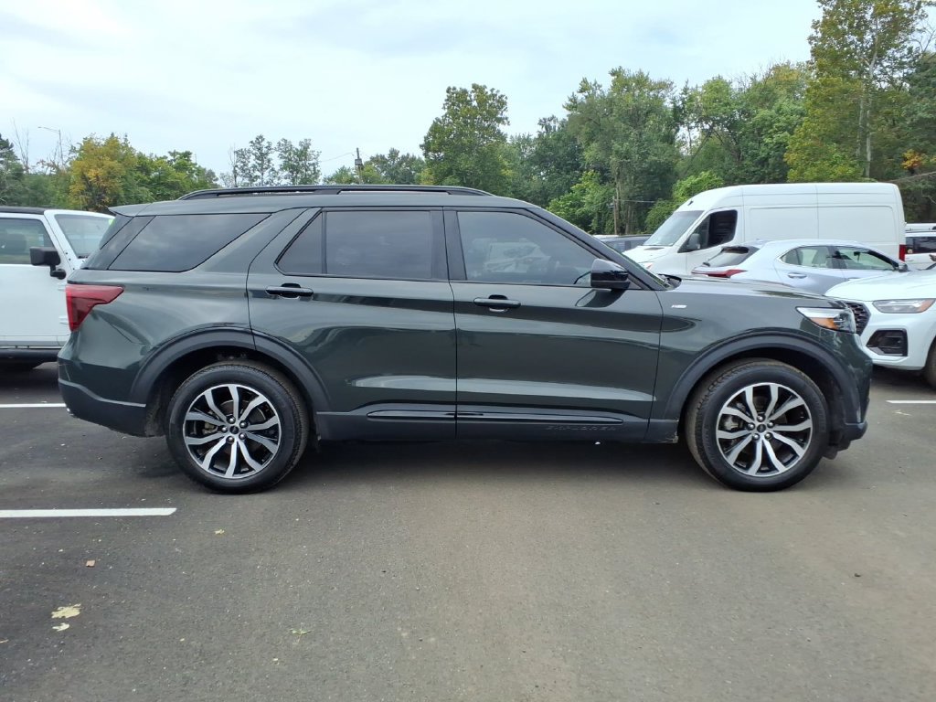 Certified 2023 Ford Explorer ST-Line w/ Class IV Trailer Tow Package AWD/4WD image 24