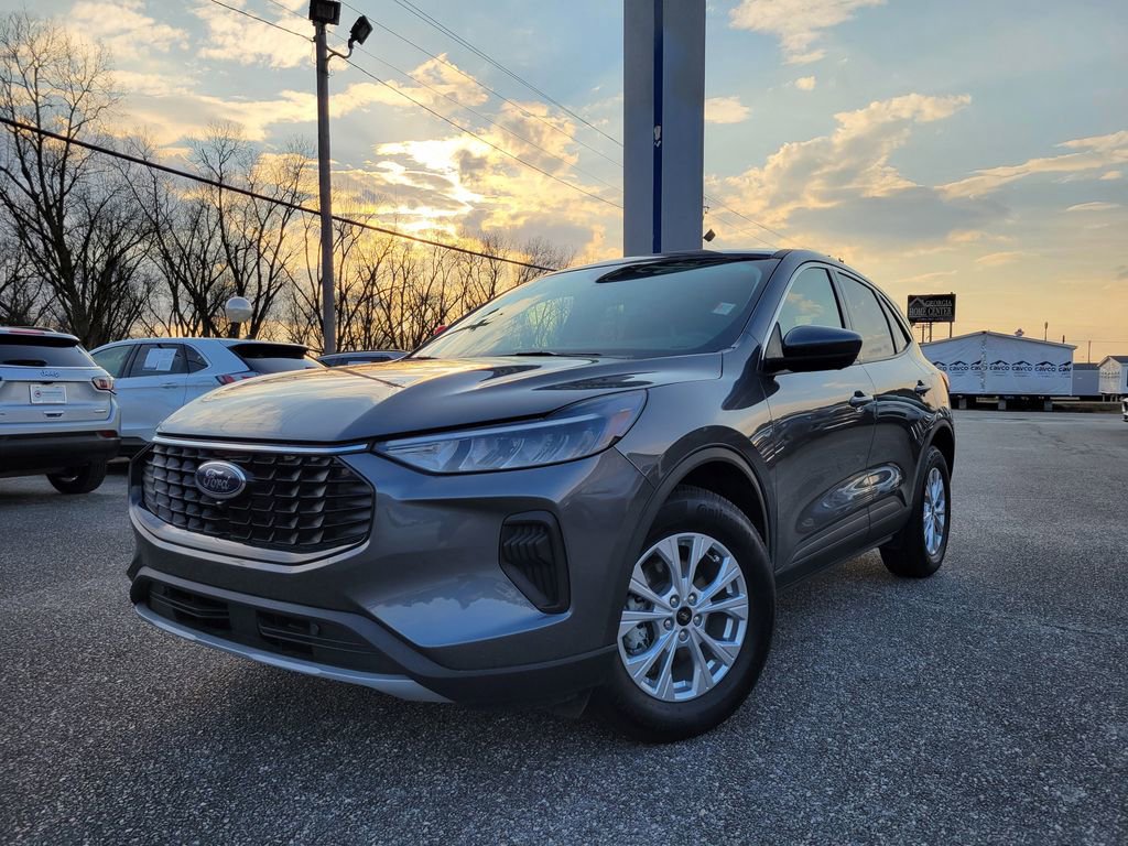 Certified 2024 Ford Escape Active w/ Tech Pack #2 image 1