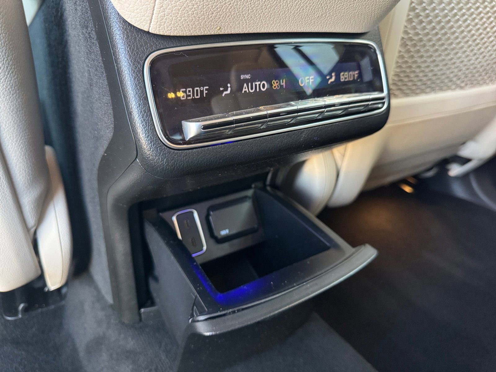 Used 2021 Mercedes-Benz GLS 580 4MATIC image 20