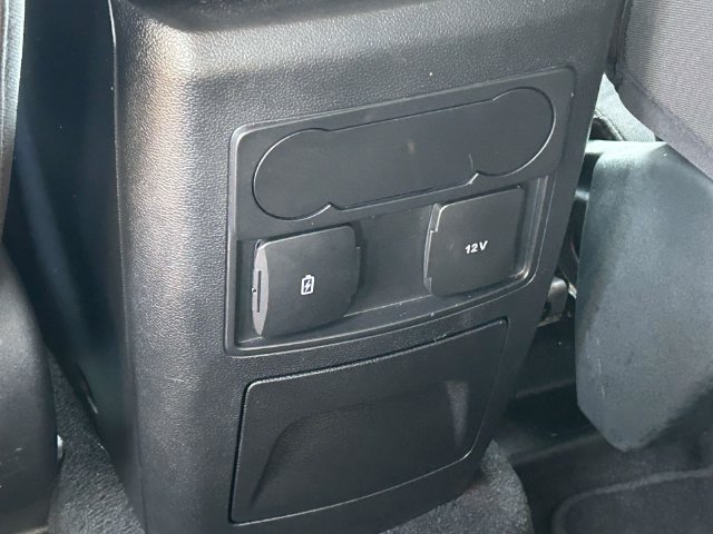 Certified 2023 Ford Explorer XLT RWD image 12