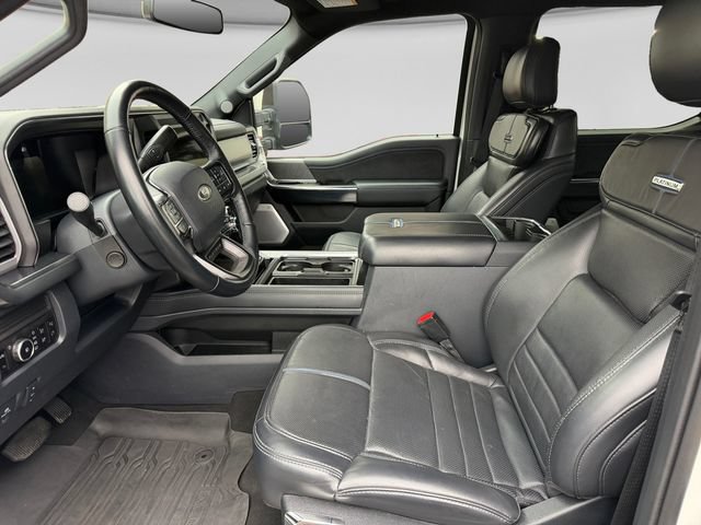 Certified 2025 Ford F350 Platinum w/ Tremor Off-Road Package AWD/4WD image 10
