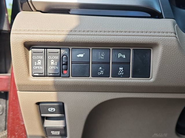 Used 2018 Honda Odyssey Elite image 33