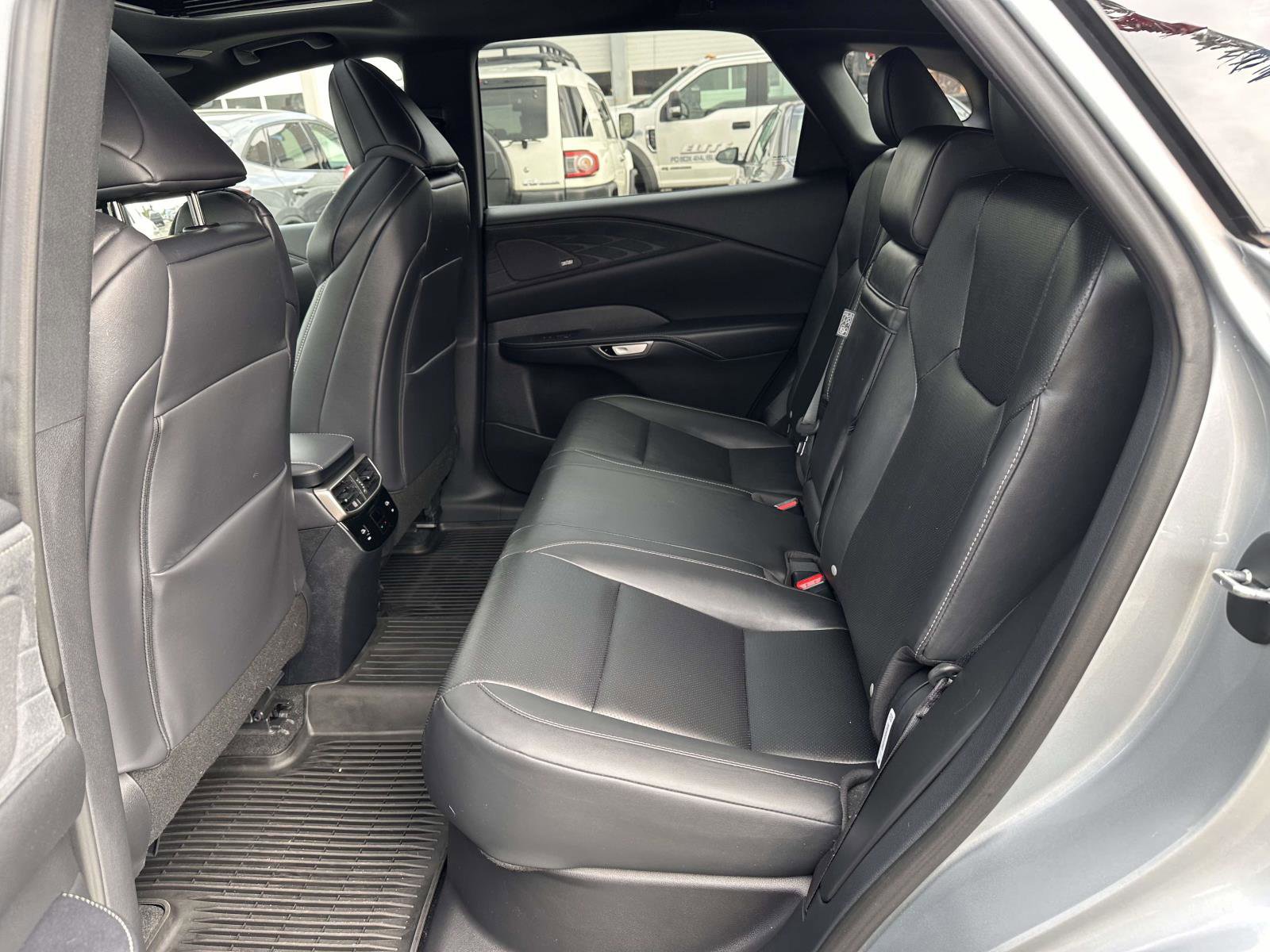 Used 2024 Lexus RX 350 F Sport w/ Convenience Package image 14