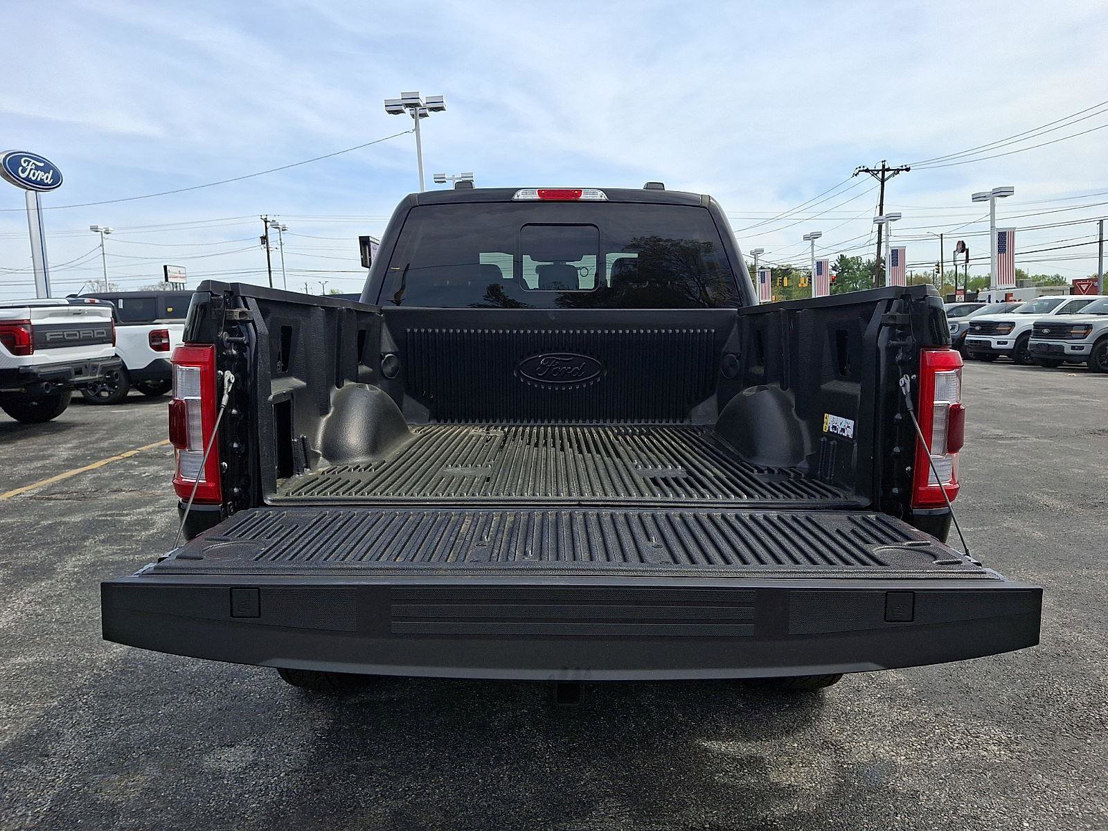 Certified 2023 Ford F150 Lariat w/ Equipment Group 502A High image 29