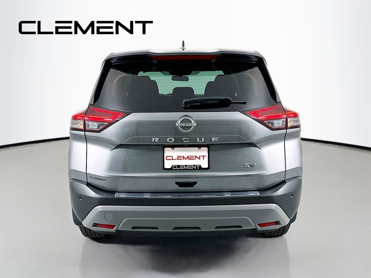 Used 2023 Nissan Rogue SV FWD image 8