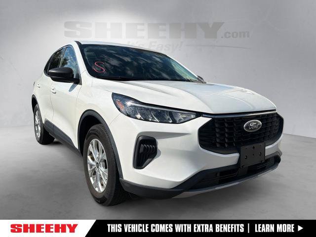 Certified 2023 Ford Escape Active AWD/4WD image 1