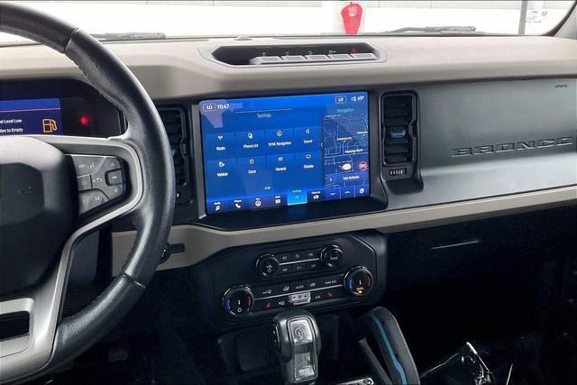 Certified 2022 Ford Bronco Wildtrak image 8