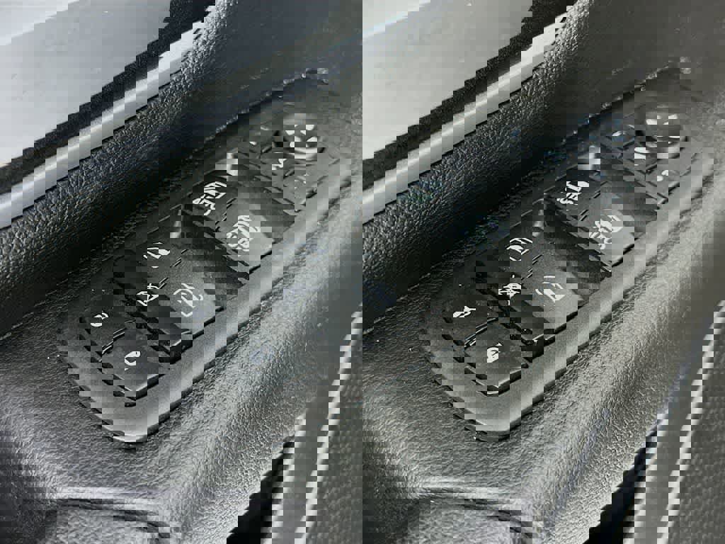 Used 2023 RAM 1500 Big Horn image 29