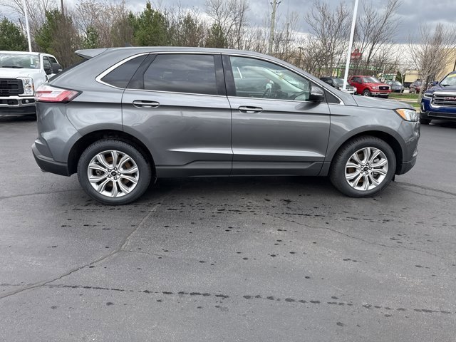 Certified 2023 Ford Edge Titanium AWD/4WD image 10