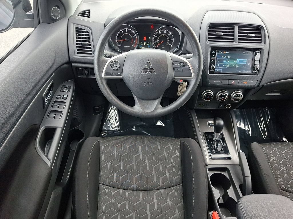 Used 2025 Mitsubishi Outlander Sport ES AWD/4WD image 11