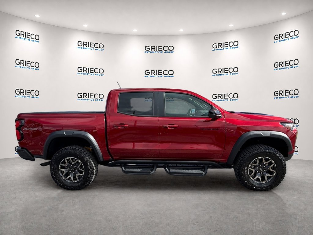 Used 2026 Chevrolet Colorado ZR2 w/ Technology Package AWD/4WD image 7