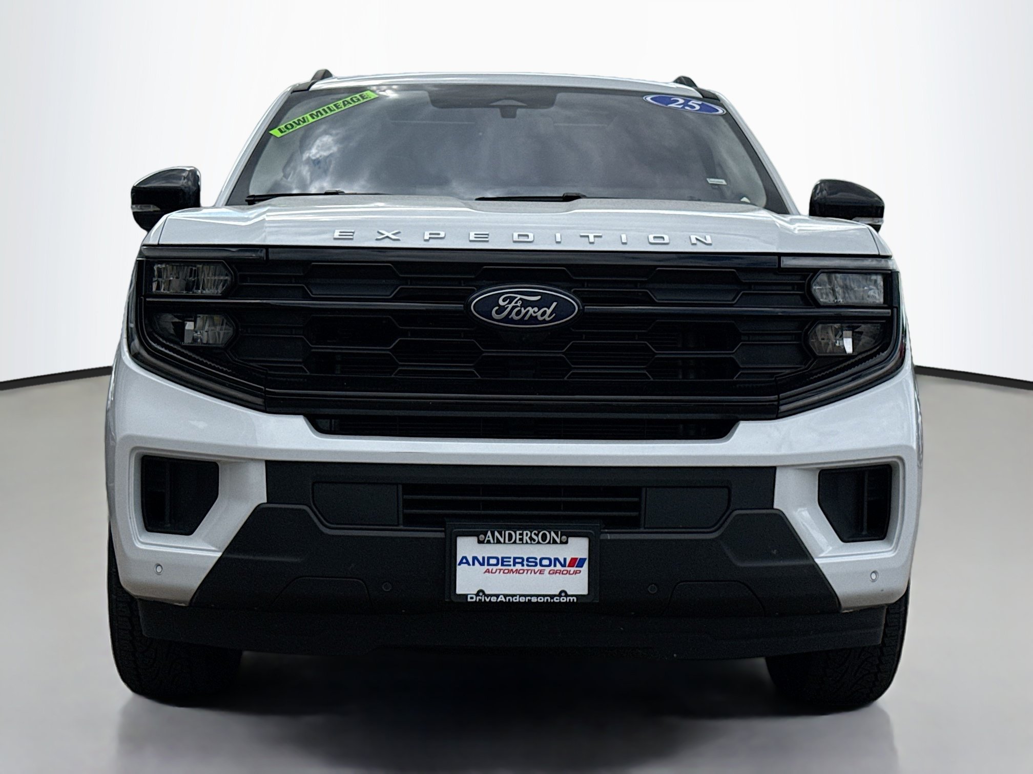 Certified 2025 Ford Expedition Active AWD/4WD image 19