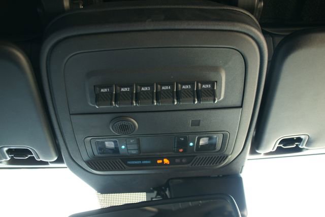 Certified 2023 Ford Bronco Wildtrak AWD/4WD image 25