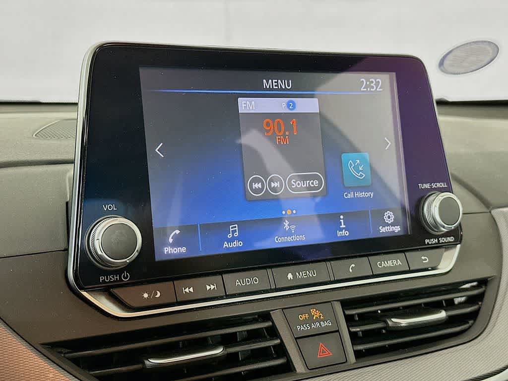 Used 2024 Nissan Altima 2.5 SR FWD image 16