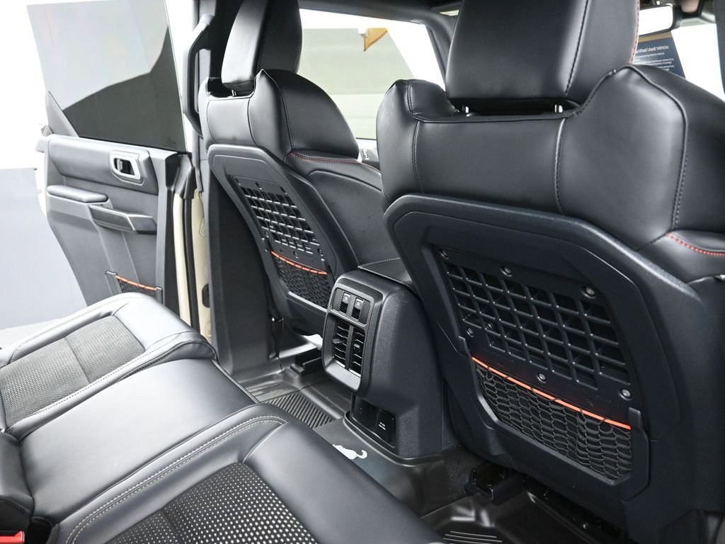 Certified 2025 Ford Bronco Raptor w/ Interior Carbon Fiber Pack AWD/4WD image 10