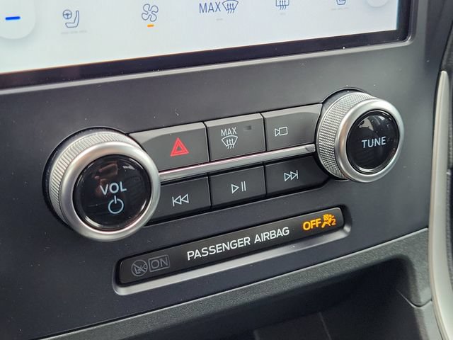Certified 2024 Ford Edge SEL w/ Convenience Package AWD/4WD image 23
