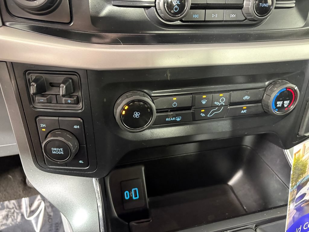 Certified 2022 Ford F150 XLT w/ Trailer Tow Package AWD/4WD image 19