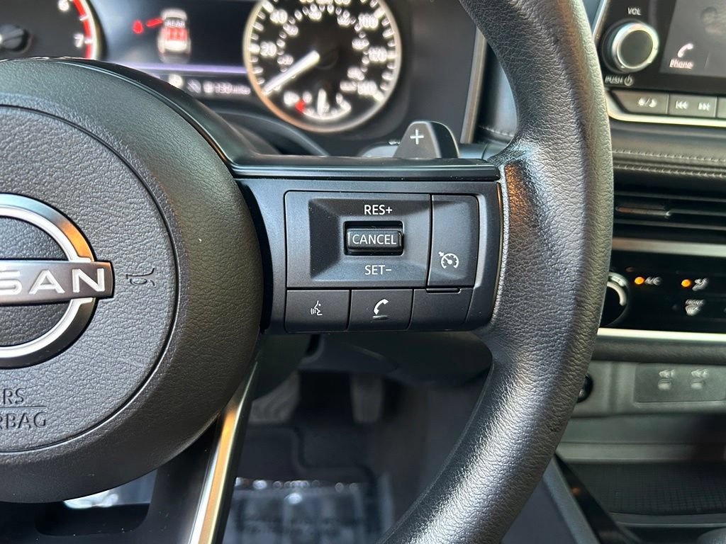Used 2024 Nissan Rogue S AWD/4WD image 37