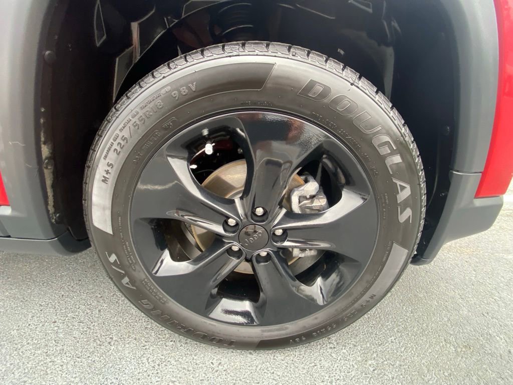 Used 2021 Jeep Compass Latitude image 28