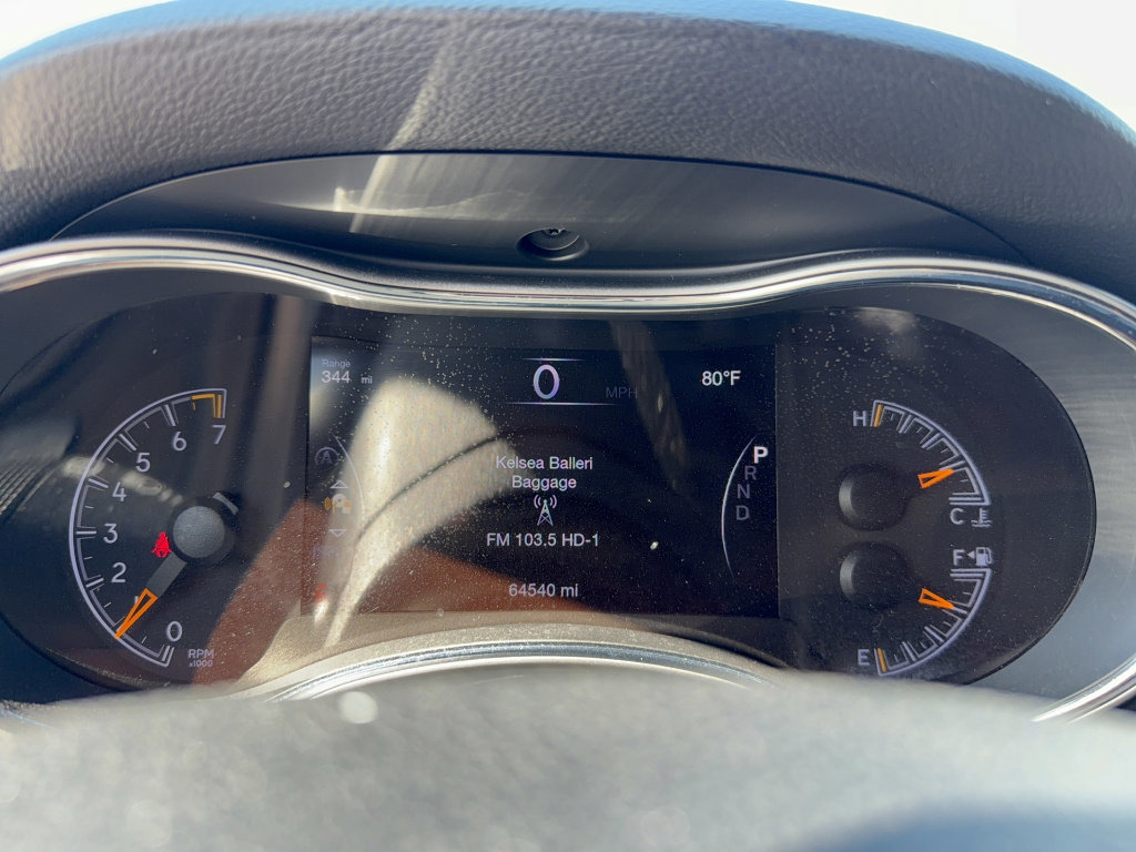 Used 2018 Jeep Grand Cherokee Altitude image 16