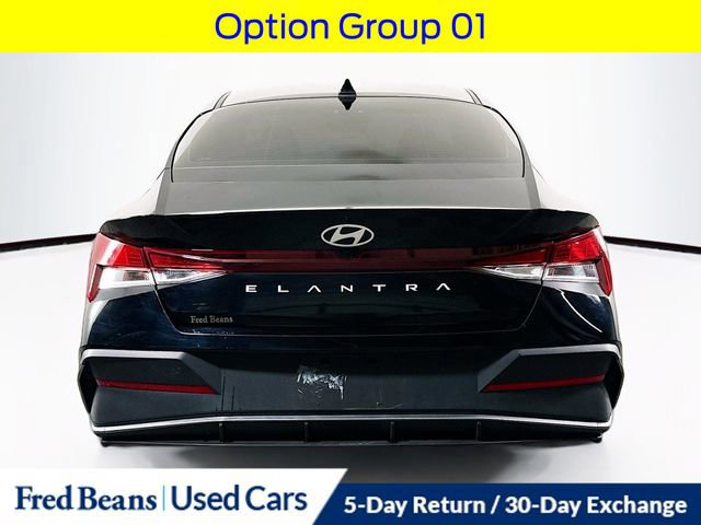 Used 2024 Hyundai Elantra SEL image 4