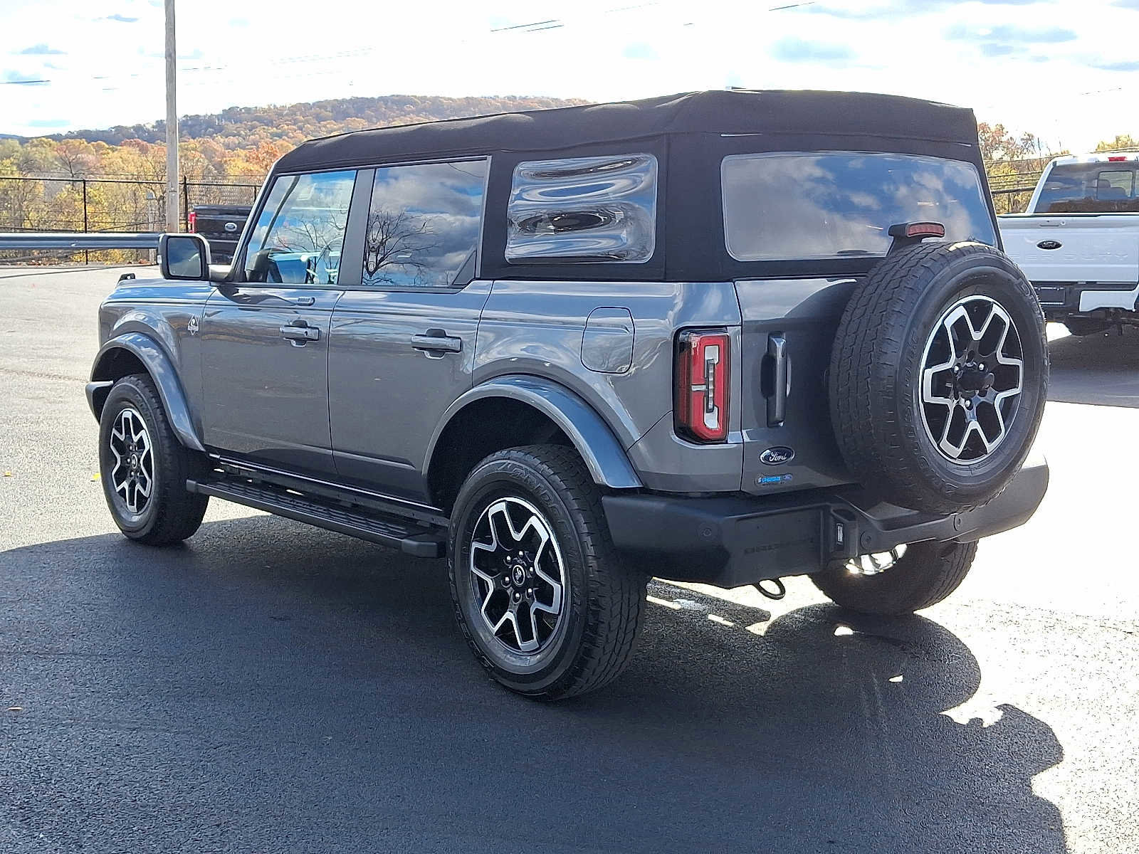 Certified 2023 Ford Bronco Outer Banks image 2